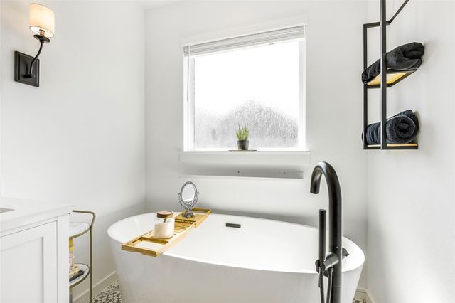 8015 Driftwood Bay Drive, Cypress, TX 77433