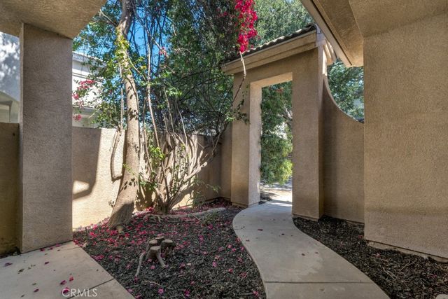 17333 San Jose Street, Granada Hills, CA 91344