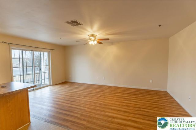 6720 Pioneer Drive, Macungie Boro, PA 18062