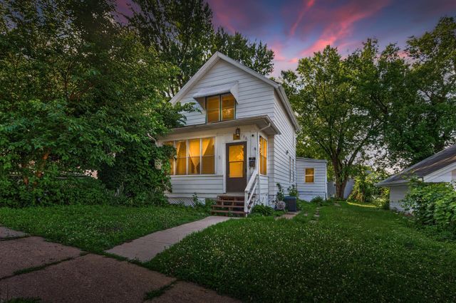 736 Plum Street, Saint Paul, MN 55106
