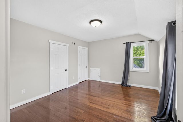 736 Plum Street, Saint Paul, MN 55106