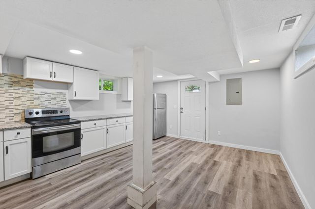 736 Plum Street, Saint Paul, MN 55106