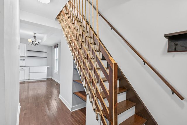 736 Plum Street, Saint Paul, MN 55106