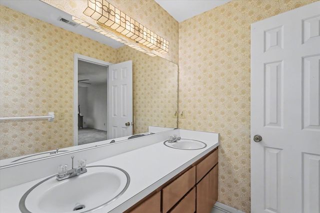 2926 S SHAMROCK, Tallahassee, FL 32309