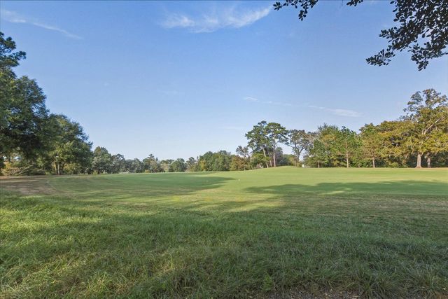 2926 S SHAMROCK, Tallahassee, FL 32309