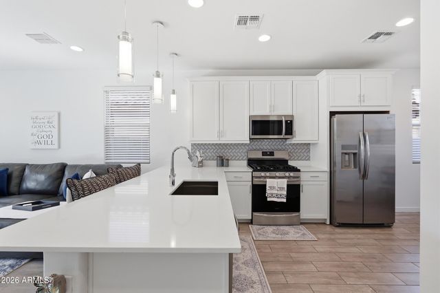 3549 E DAKOTA Drive, San Tan Valley, AZ 85143