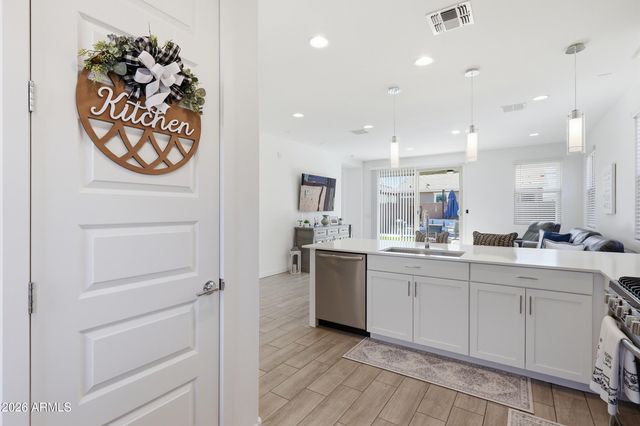 3549 E DAKOTA Drive, San Tan Valley, AZ 85143