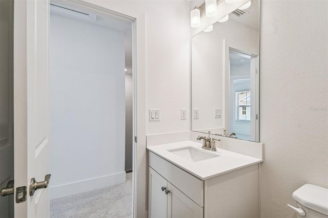 1951 RISBY ALLEY, Orlando, FL 32803