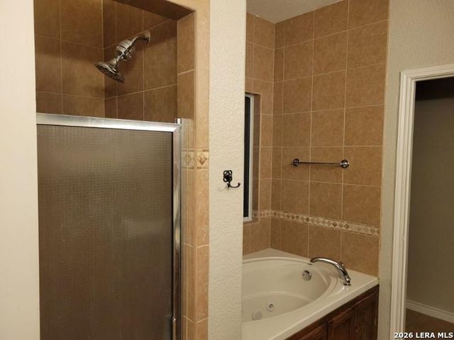 254 County Road 6876, Natalia, TX 78059