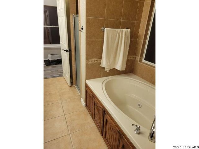 254 County Road 6876, Natalia, TX 78059