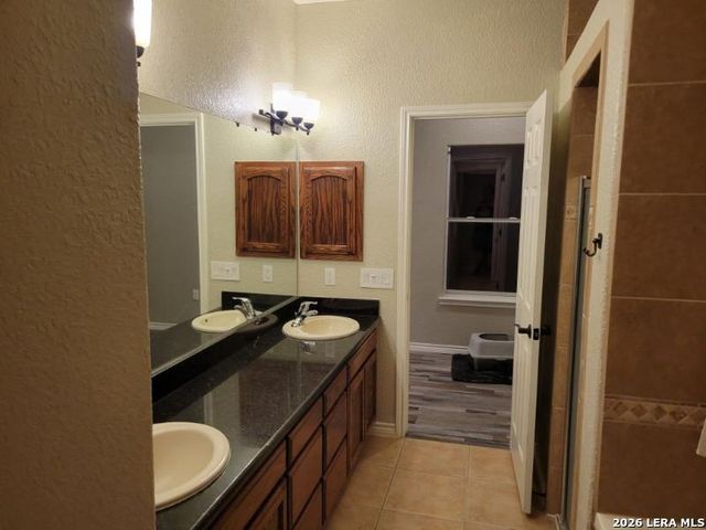 254 County Road 6876, Natalia, TX 78059