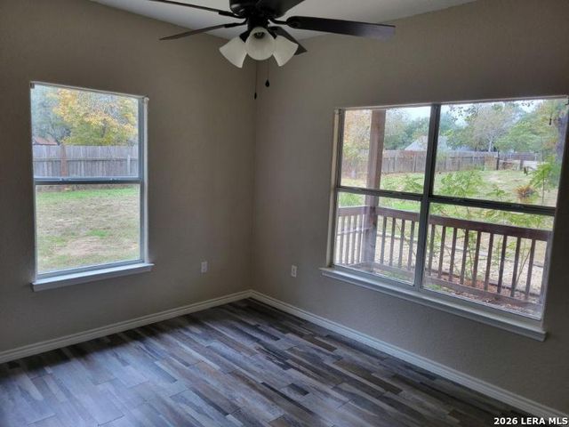 254 County Road 6876, Natalia, TX 78059