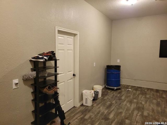 254 County Road 6876, Natalia, TX 78059