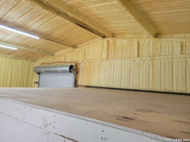254 County Road 6876, Natalia, TX 78059