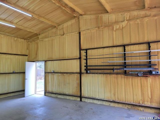 254 County Road 6876, Natalia, TX 78059