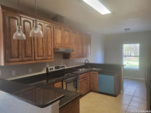 254 County Road 6876, Natalia, TX 78059