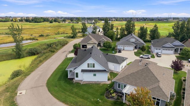 4538 65th Street S, Fargo, ND 58104