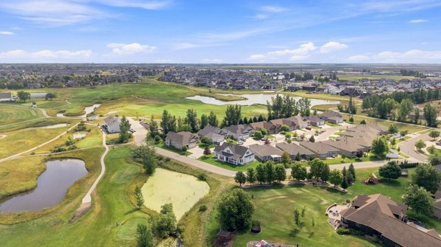 4538 65th Street S, Fargo, ND 58104
