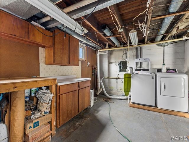 301 W Hanover Street, New Baden, IL 62265