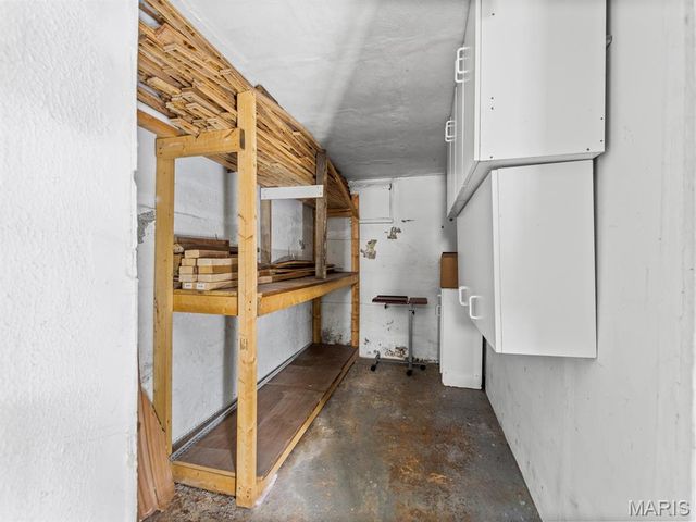 301 W Hanover Street, New Baden, IL 62265