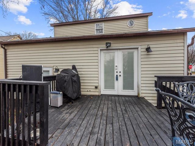 301 W Hanover Street, New Baden, IL 62265