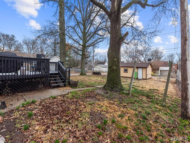 301 W Hanover Street, New Baden, IL 62265