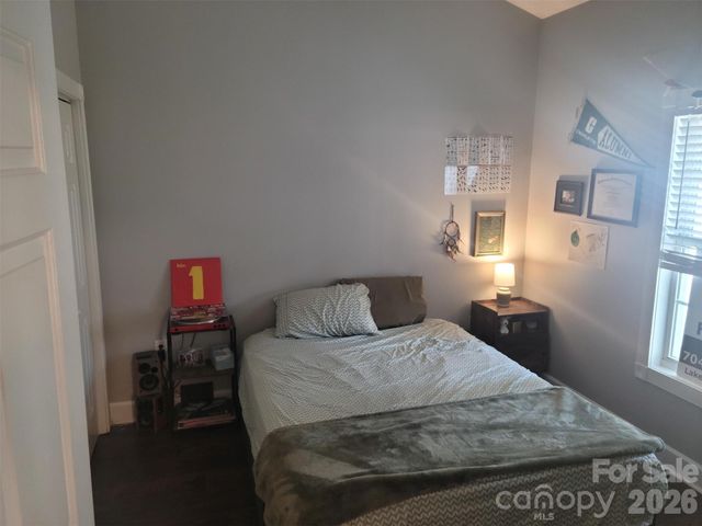 8633 Coralbell Lane, Charlotte, NC 28213