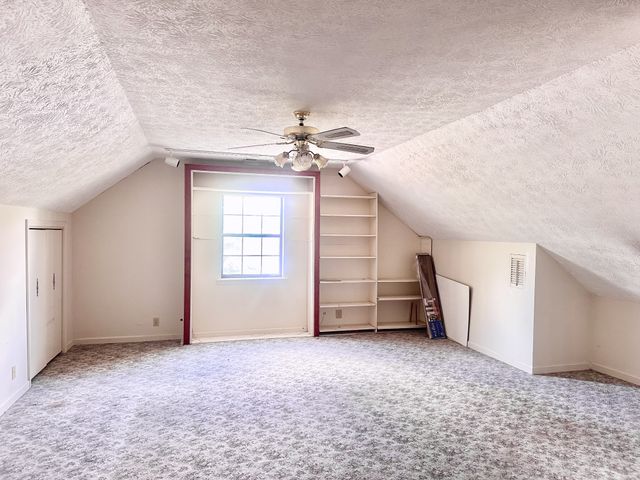 141 S Palmers Chapel Rd, White House, TN 37188