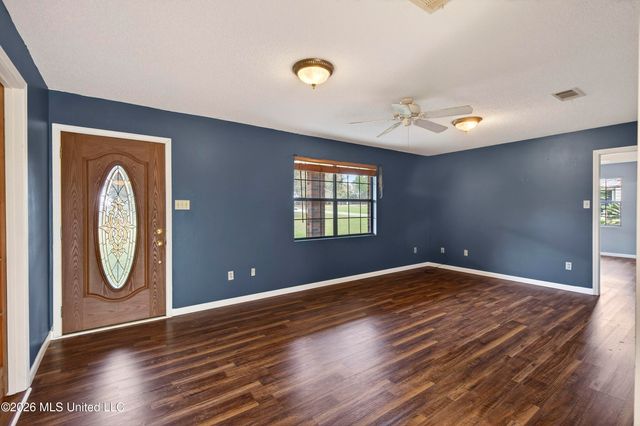 98 Country Heritage Road, Poplarville, MS 39470