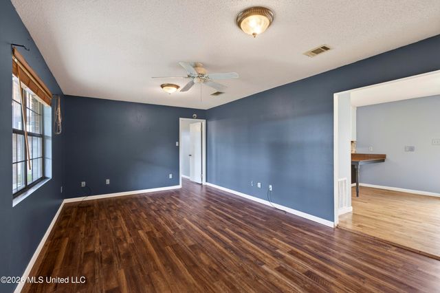 98 Country Heritage Road, Poplarville, MS 39470