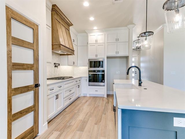 3009 SW 133rd Terrace, Oklahoma City, OK 73170