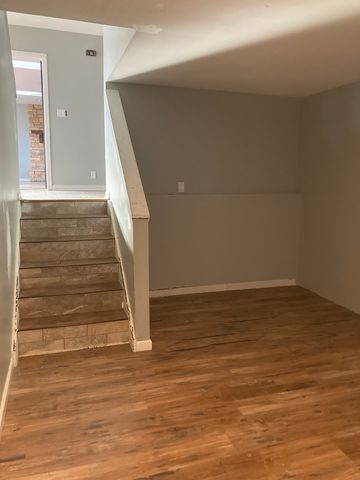 602 N 29th Road, Lasalle, IL 61301