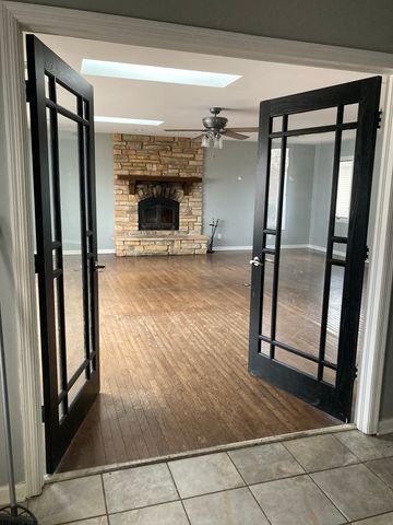 602 N 29th Road, Lasalle, IL 61301