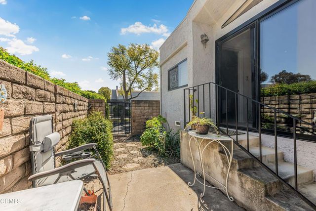 6392 Katherine Road A, Simi Valley, CA 93063