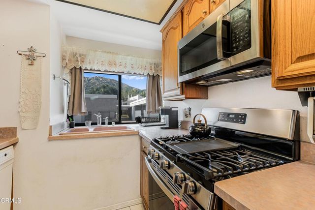 6392 Katherine Road A, Simi Valley, CA 93063