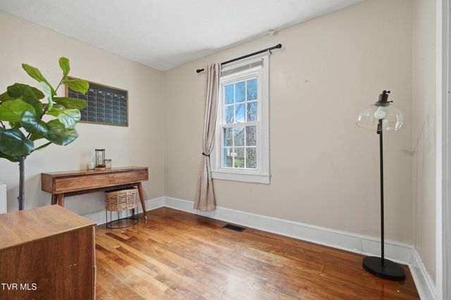 302 Hale Street, Bristol, TN 37620
