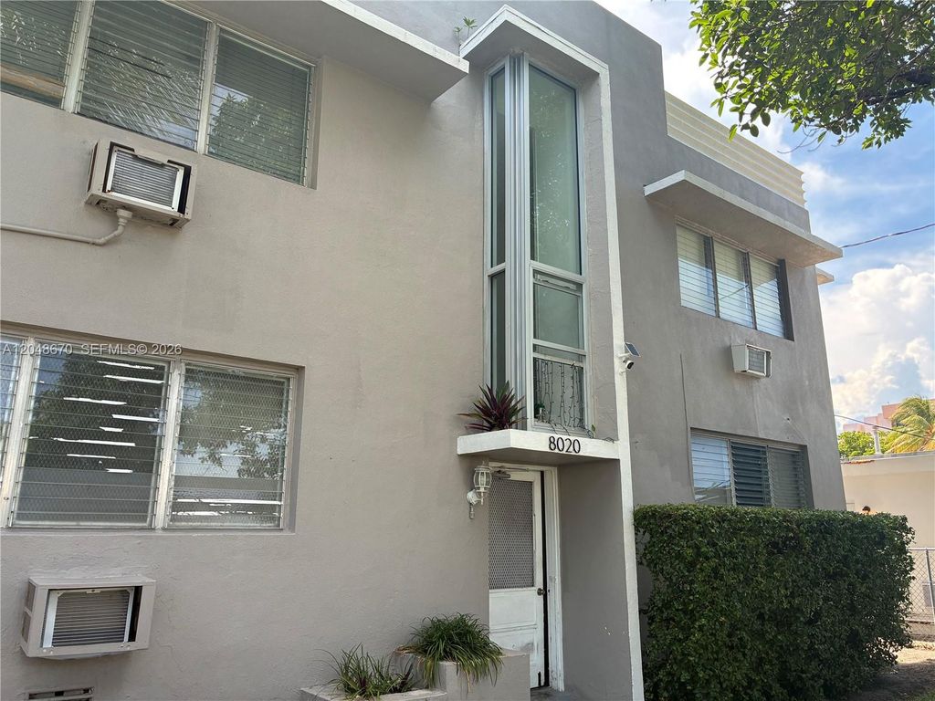 8020 Abbott Ave 6, Miami Beach, FL 33141