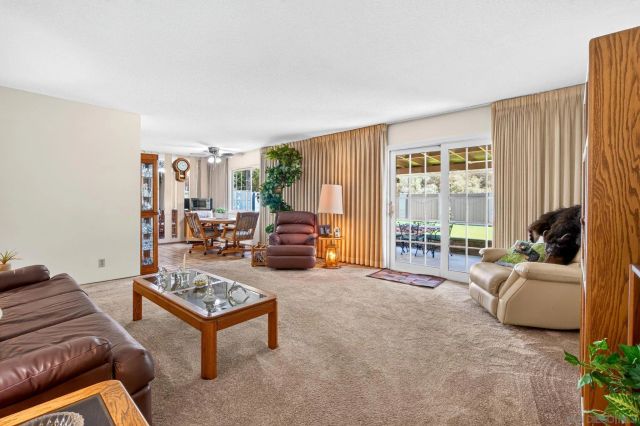 4621 Chateau Drive, San Diego, CA 92117