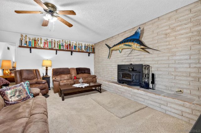4621 Chateau Drive, San Diego, CA 92117