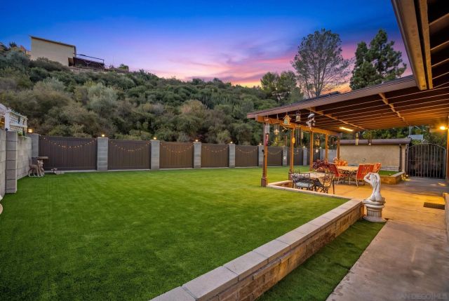 4621 Chateau Drive, San Diego, CA 92117