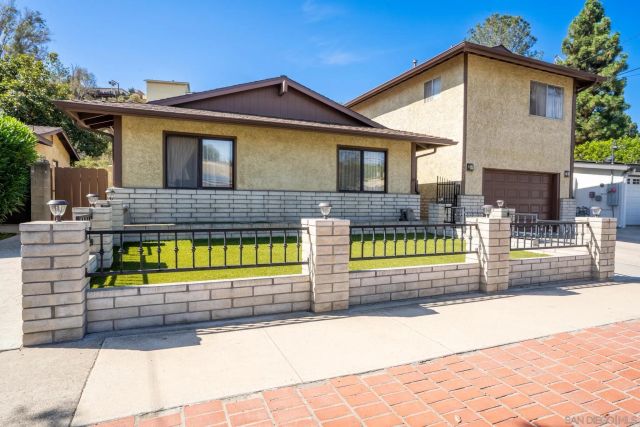 4621 Chateau Drive, San Diego, CA 92117