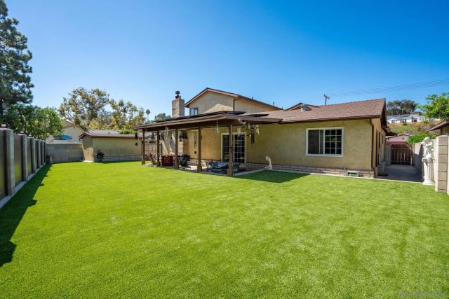 4621 Chateau Drive, San Diego, CA 92117