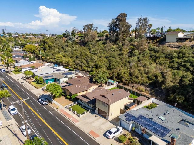 4621 Chateau Drive, San Diego, CA 92117