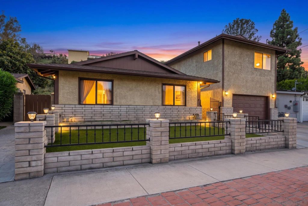 4621 Chateau Drive, San Diego, CA 92117