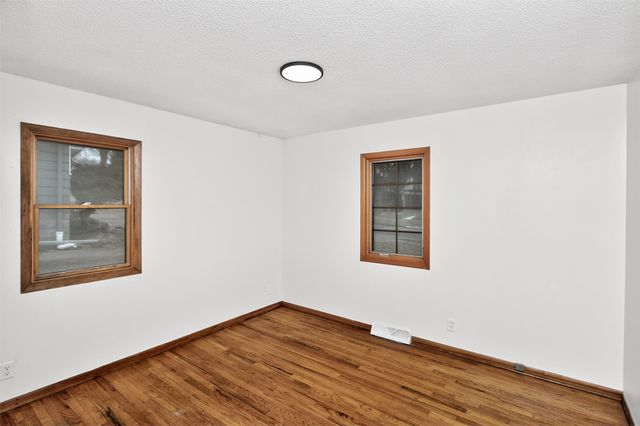 112 Parmer Drive, Des Moines, IA 50315