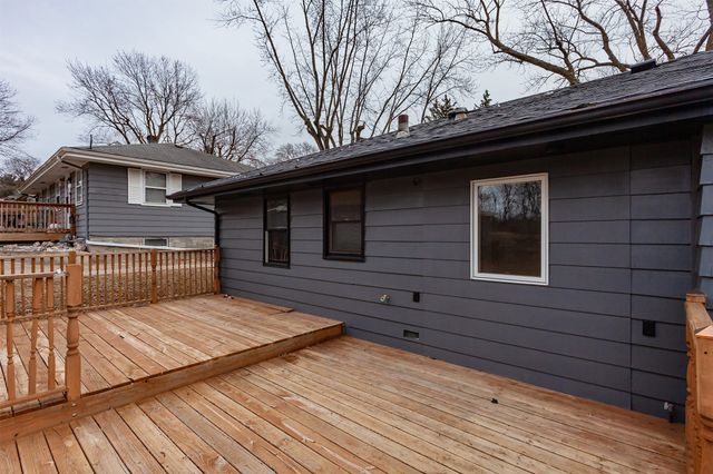 112 Parmer Drive, Des Moines, IA 50315