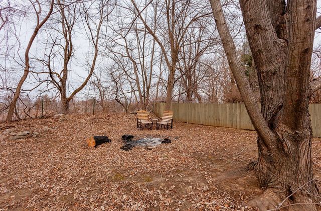 112 Parmer Drive, Des Moines, IA 50315