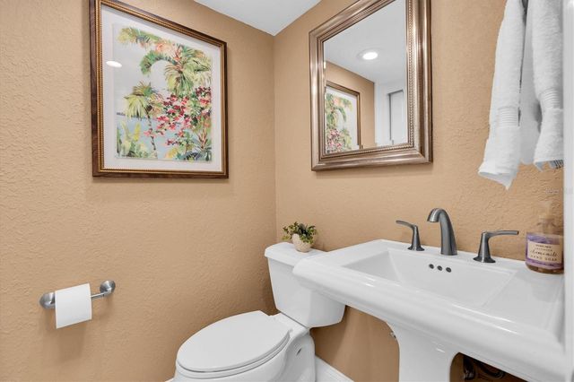 12274 1ST STREET W 2, Treasure Island, FL 33706