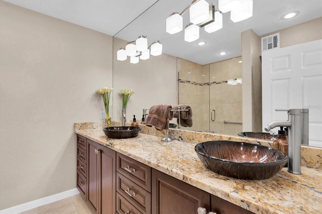 12274 1ST STREET W 2, Treasure Island, FL 33706