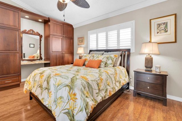 12274 1ST STREET W 2, Treasure Island, FL 33706